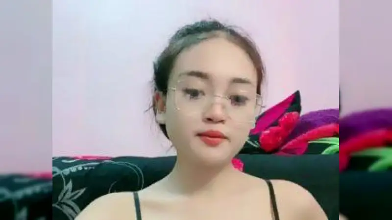 Kanjeng Ratu Sexy Uting Coklat – Nonton Bokep Indo Terbaru Viral