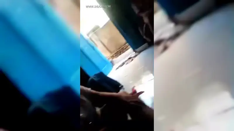 Video Keciduk Bapaknya Ketampol Dah – Nonton Bokep Indo Terbaru Viral