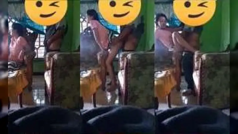 Kebelet Ngewe Pasutri Nekat Quick Sex di Ruang Tamu – Nonton Bokep Indo Terbaru Viral