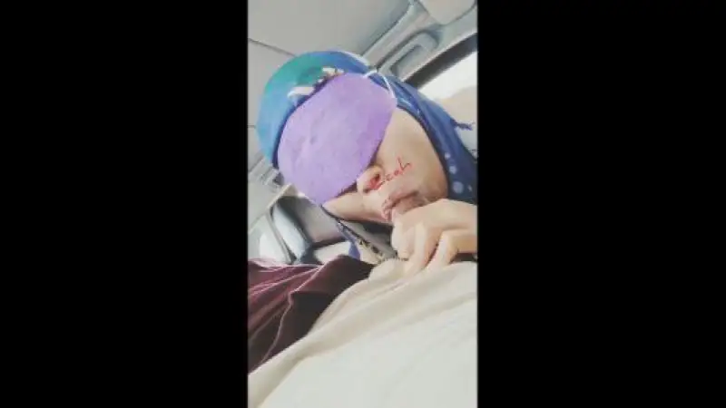 Jilbab Biru BJ Di Mobil – Nonton Bokep Indo Terbaru Viral