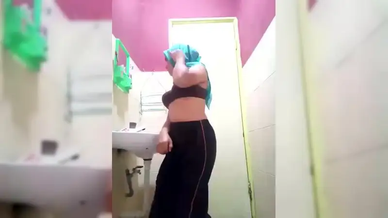 Video Syakila Colmek Masih Pake Tudung – Nonton Bokep Indo Terbaru Viral