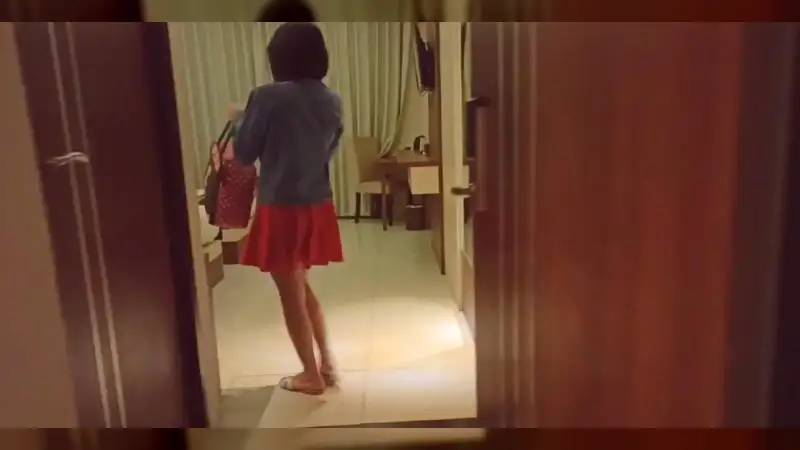 Pramugari Colmek Lanjut Ngewe Bareng Pilot – Nonton Bokep Indo Terbaru Viral