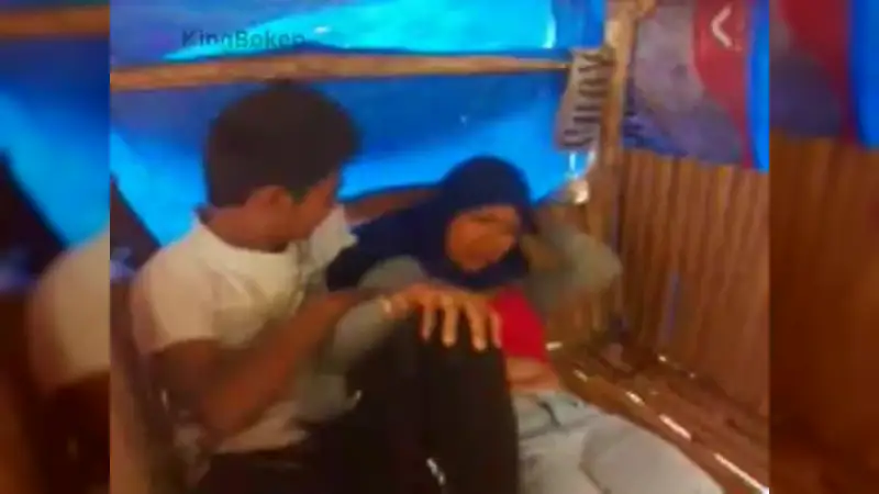 Video Anak Kampus Sidempuan ML Di Gubuk – Nonton Bokep Indo Terbaru Viral