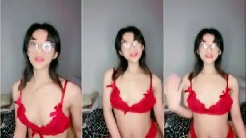 Bokep Indo Yumeko Jabami Nungging Pamer Anunya – Nonton Bokep Indo Terbaru Viral