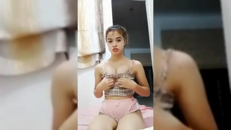 Mbak Inah Seksi Nakal – Nonton Bokep Indo Terbaru Viral