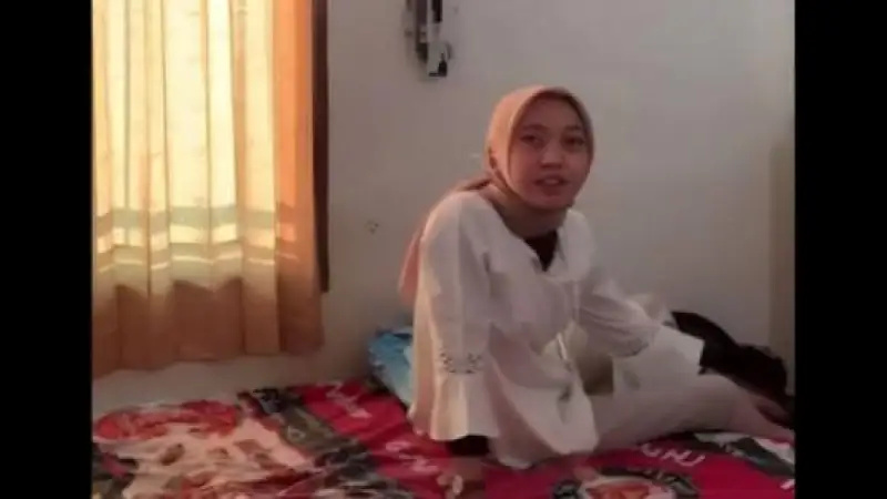 Gara Iseng Main Ke Kosan Ukhti – Nonton Bokep Indo Terbaru Viral