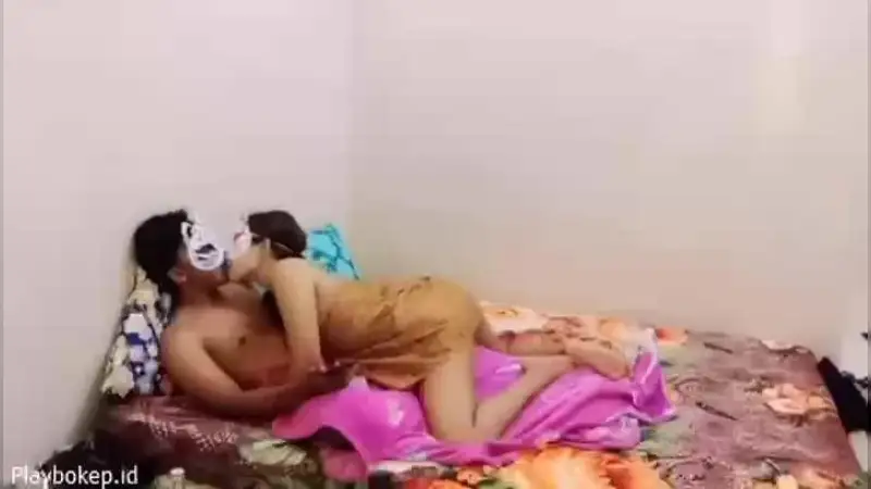 Video Ngentot Pake Kain Batik – Nonton Bokep Indo Terbaru Viral