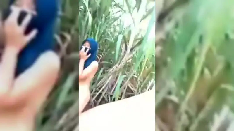 Video Ketangkap Ngesek di Kebun Tapi Yang Nangkep Minta Diterusin Sampai Croot – Nonton Bokep Indo Terbaru Viral