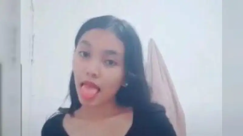Gabungan Video Laras Cewek FYP di TikTok – Nonton Bokep Indo Terbaru Viral