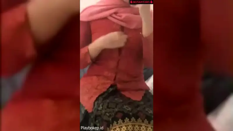 Video Jilbab Pink Colmek – Nonton Bokep Indo Terbaru Viral