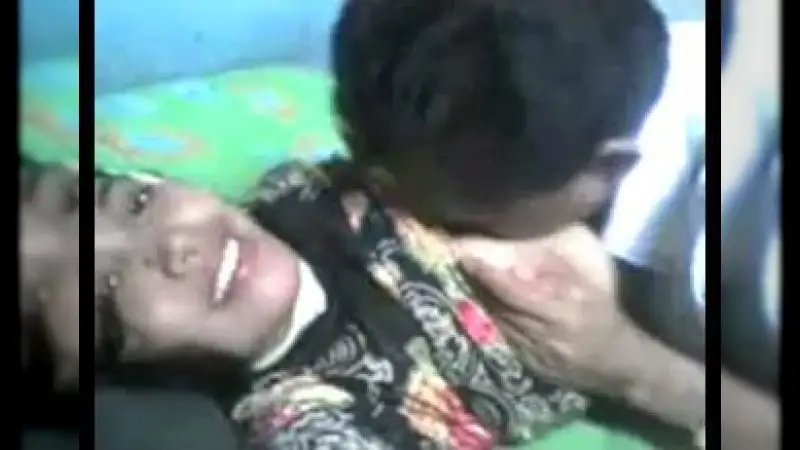 Bibi Bersetubuh Dengan Paman – Nonton Bokep Indo Terbaru Viral