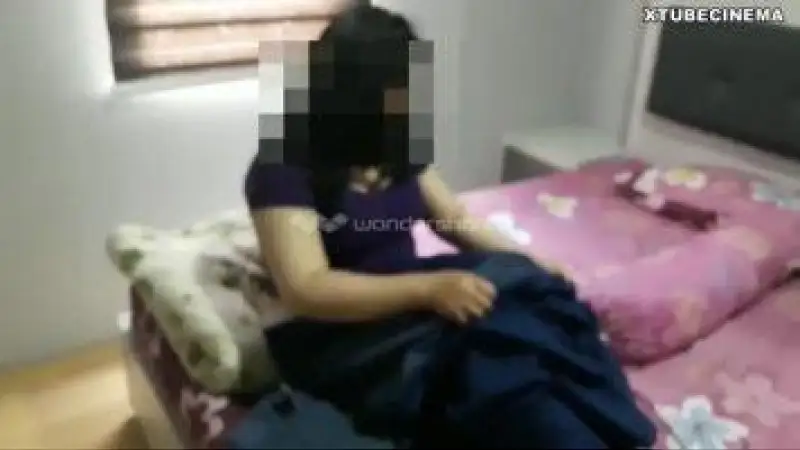Binor Hijaber Chubby Nyepong Temen di Hotel – Nonton Bokep Indo Terbaru Viral