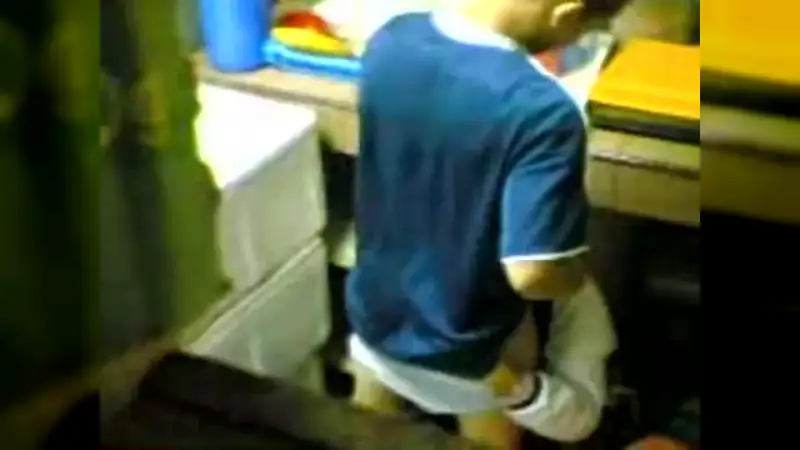 Video Bokep ABG Jilbab Ngentot di Dapur – Nonton Bokep Indo Terbaru Viral