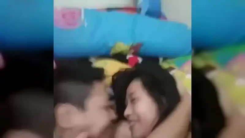 Video Scandal Lesbian Buci Bertato Ciuman – Nonton Bokep Indo Terbaru Viral