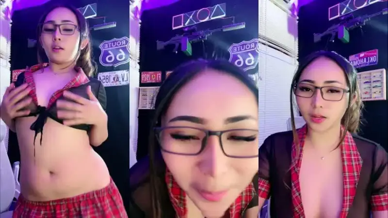 Bokep Indo Putingnya Jelas Banget Kak Shaciko Yubi Pantat Semok Hot – Nonton Bokep Indo Terbaru Viral