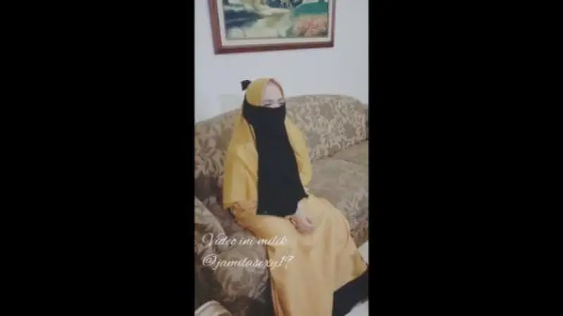 Kerudung Kuning Bikin Sange – Nonton Bokep Indo Terbaru Viral