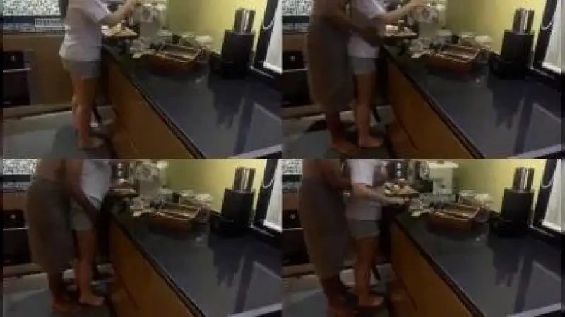 Istri Lagi Masak Di Eksekusi – Nonton Bokep Indo Terbaru Viral