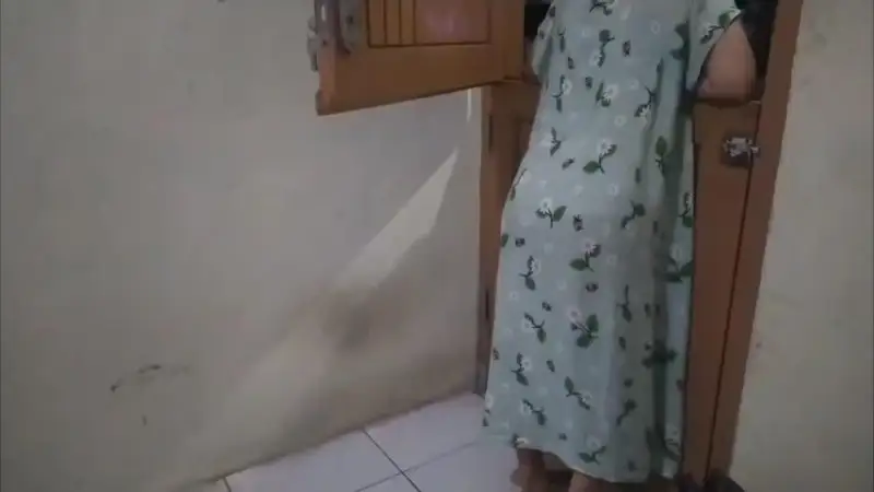 Bokep Indo POV Demi Membayar Uang Kost Si Mbak Layani Nafsu Majikan – Nonton Bokep Indo Terbaru Viral