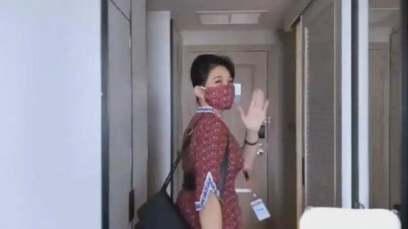 Sisi Lain Dari Pramugari Yang Haus Sex – Nonton Bokep Indo Terbaru Viral