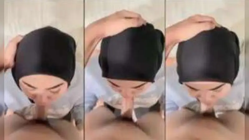 Bokep Jilbab Malay Viral Dipaksa Nyepong Mentok – Nonton Bokep Indo Terbaru Viral