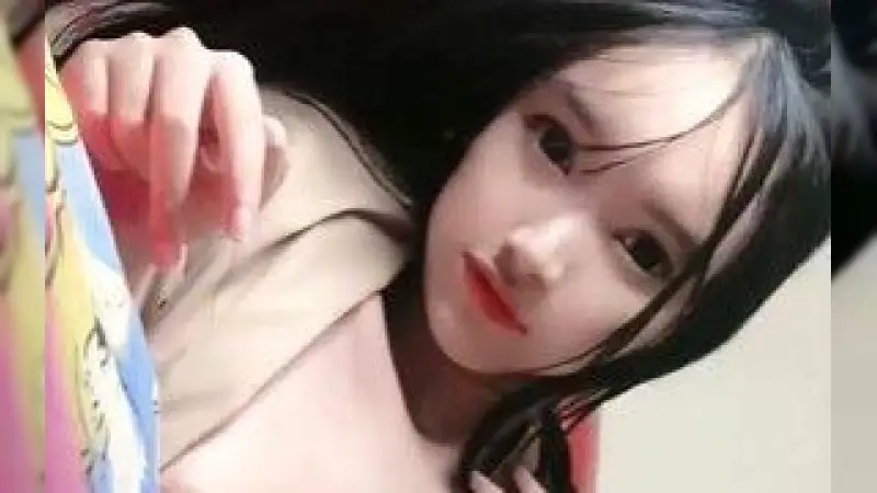 Pamer Toket Gede Arachuuu Part 2 – Nonton Bokep Indo Terbaru Viral