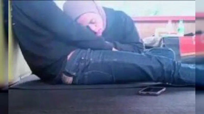 Ukhti Mesum sama Pacarnya di Warung Makan – Nonton Bokep Indo Terbaru Viral