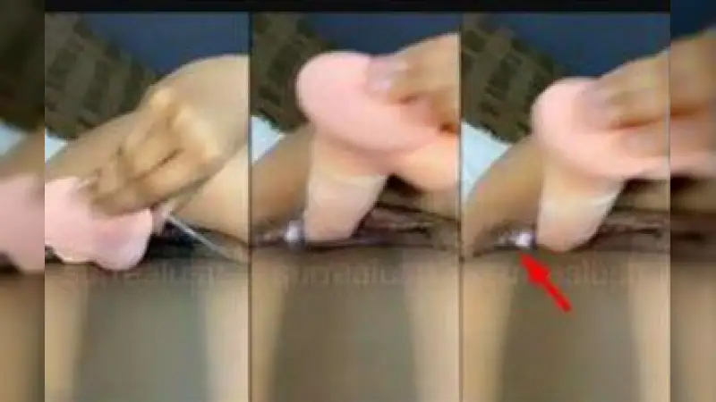 Dildo Bungkus Kondom Omek Cewek Remaja Ampe Keluar Cairan – Nonton Bokep Indo Terbaru Viral