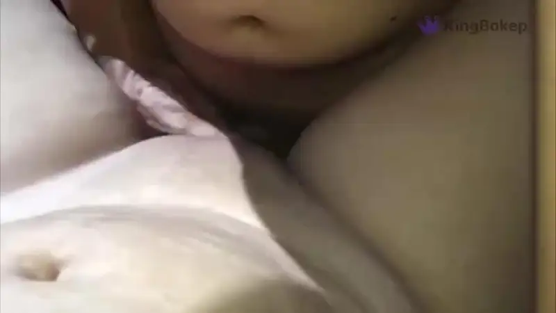 Video Ngentot Bini Mudah Yang Semok – Nonton Bokep Indo Terbaru Viral