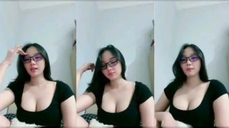 Bokep Indo Julia Cantik Menggemaskan Gak Barbar Doi Skarang – Nonton Bokep Indo Terbaru Viral