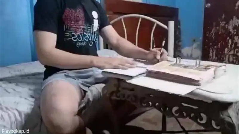Video Bimbingan Skripsi Berujung Ngentot Dengan Dosen – Nonton Bokep Indo Terbaru Viral