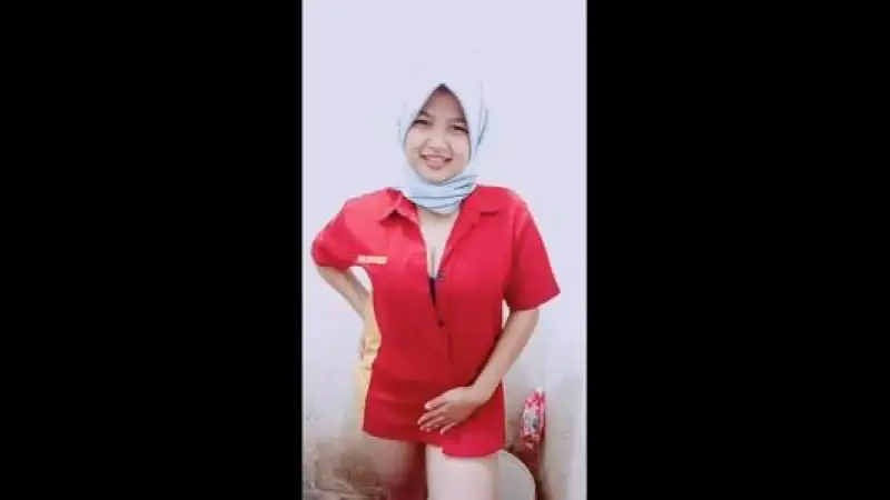 Kasir Minimarket Colmek di Toilet – Nonton Bokep Indo Terbaru Viral
