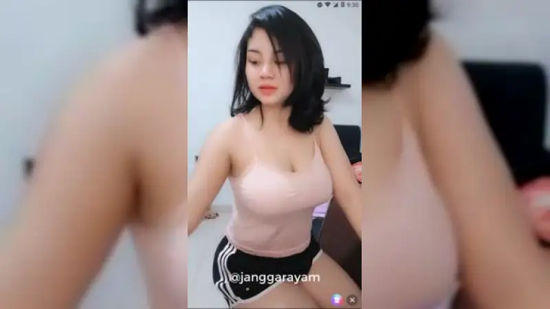Cantik Montok Toge bgt – Nonton Bokep Indo Terbaru Viral